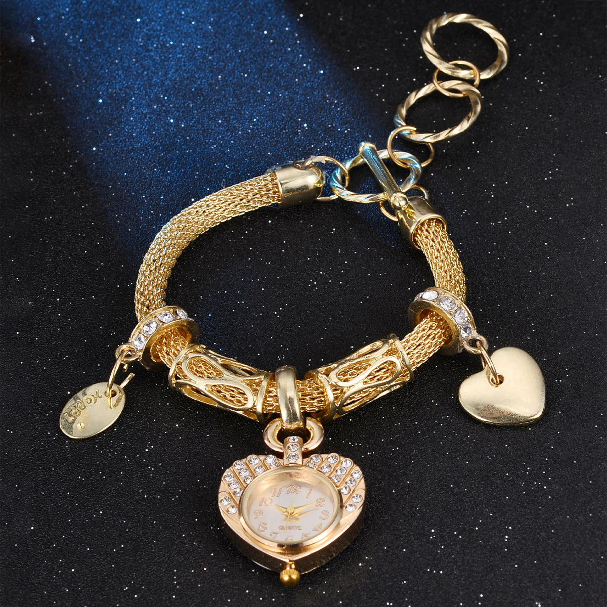 Luxury Rhinestone Heart Dial Women's Watch Fashion Ladies Bracelet Quartz Watches Qme