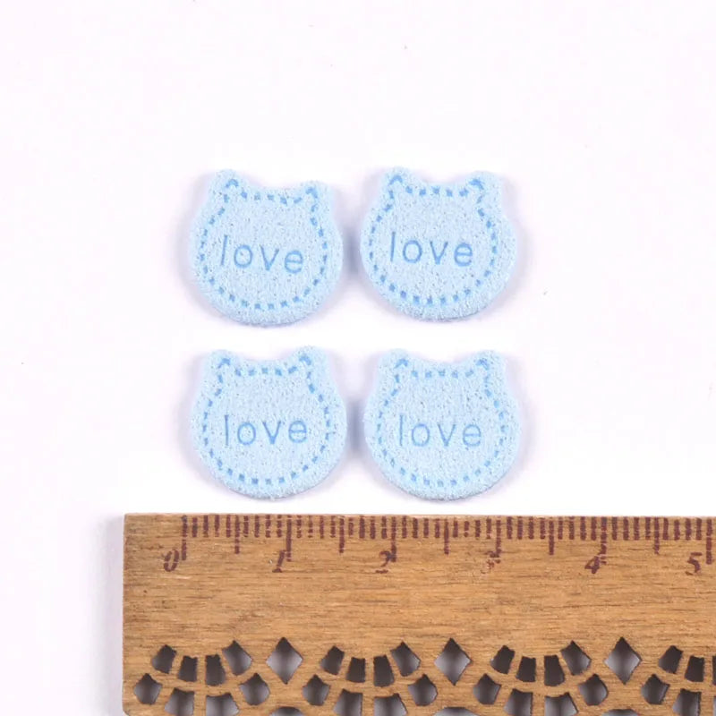 50Pcs Love Letter Cat Embossing Leather Labels For Clothes Sewing Accessories Garment DIY Crafts Supplies Kid Hats Shoes Tags Qme 5