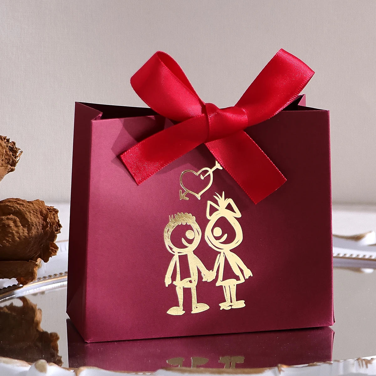 10-Piece Cute Mini Gift Box Set - “Couple Figures” Design Is Perfect for Candy, Chocolates and Small Gifts - Ideal for Valentine Qme 10Pcs-Red Other Other