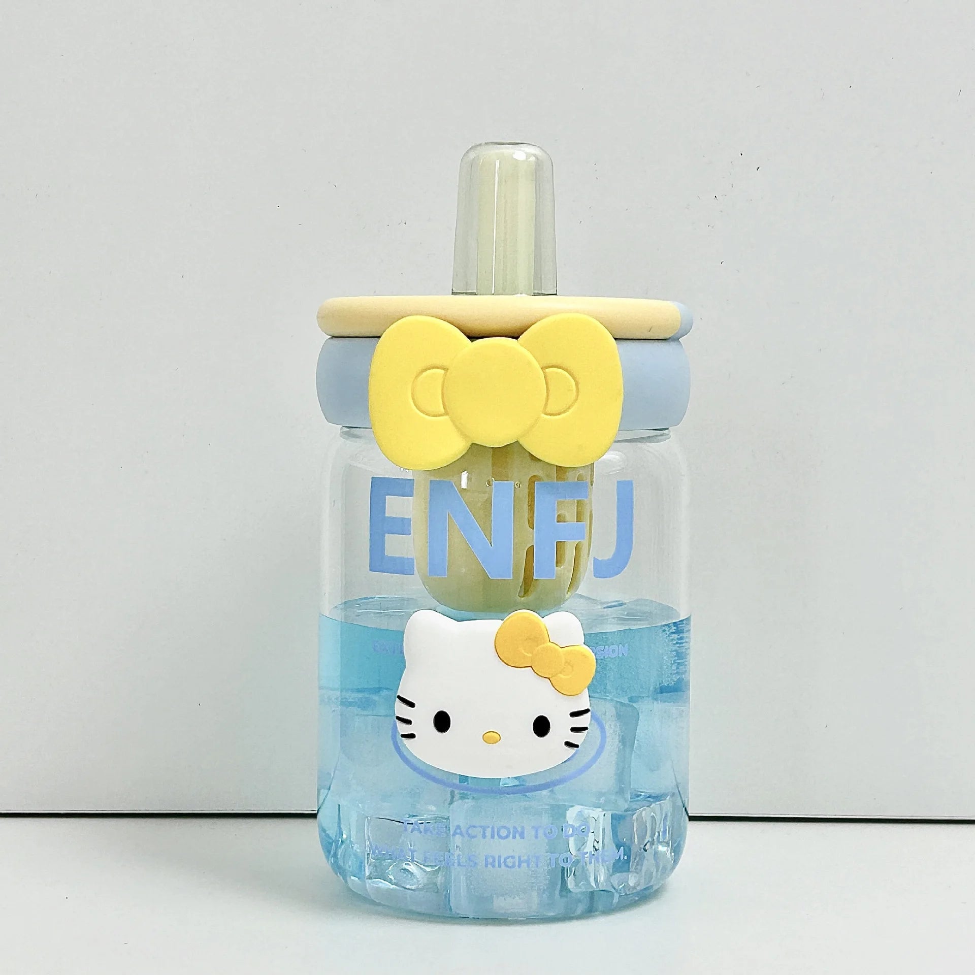 Cute, Stylish Hello Kitty Glass Cup Office Tea Cup for Women with Straw for Separating Tea and Water Heat-Resistant Coffee Cup Qme 2 650ml