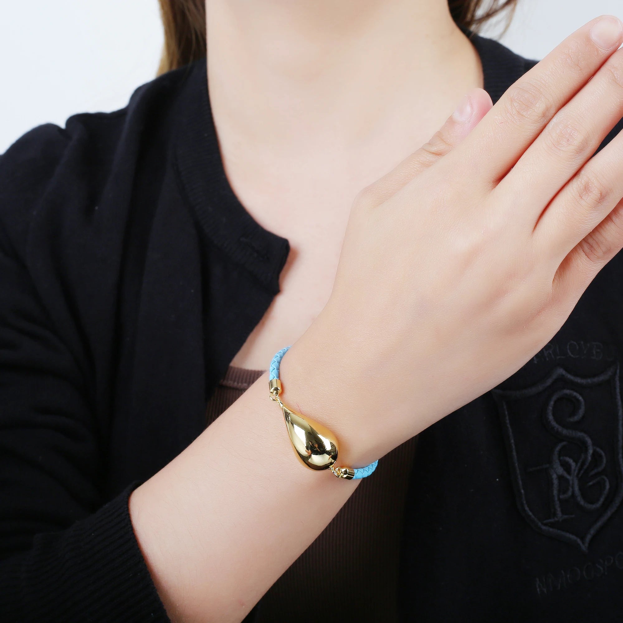 Simple Gold Plated Comma Leather Braided Adjustable Bracelet Fashion Women Water Drop Bracelet for Party Jewelry Gift Daily Wear Qme
