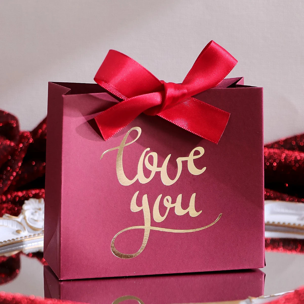 Set of 10 Cute Mini Gift Bags - “Love” Design for Candies, Chocolates and Small Gifts - Perfect for Valentine's Day, Anniversari Qme Red 10 Pcs Other Other