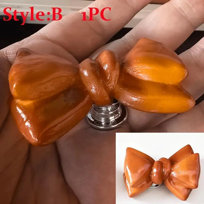 Creative Bread-Shaped Cabinet Door Handle Cute Door Handle Kitchen Drawer Wardrobe Door Knob Furniture Hardware Qme A2