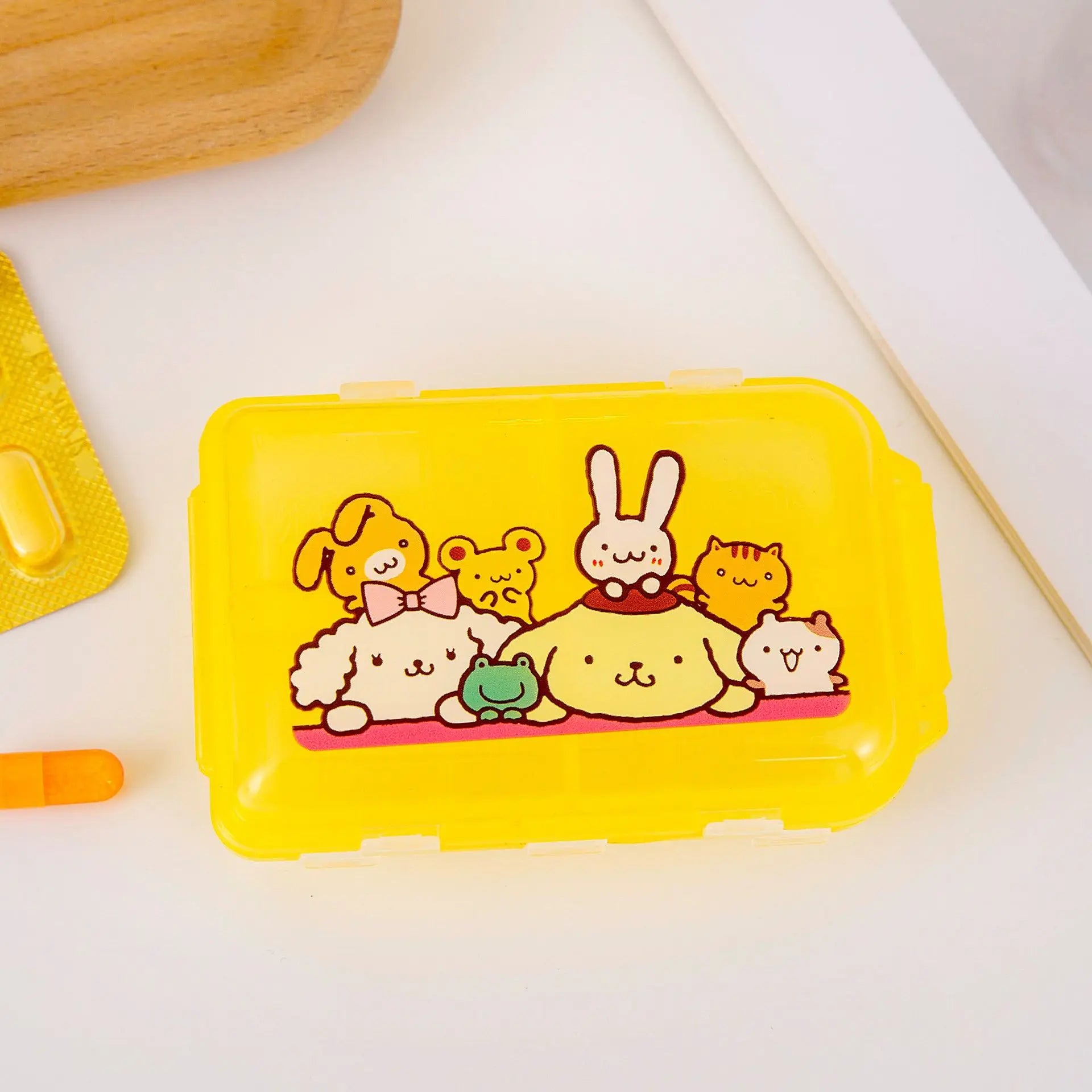 Hello Kitty Kuromi Storage Box Portable, Transparent, Multi-Compartment Pill Organizer Moisture-Proof, Airtight Pill Box Qme 4