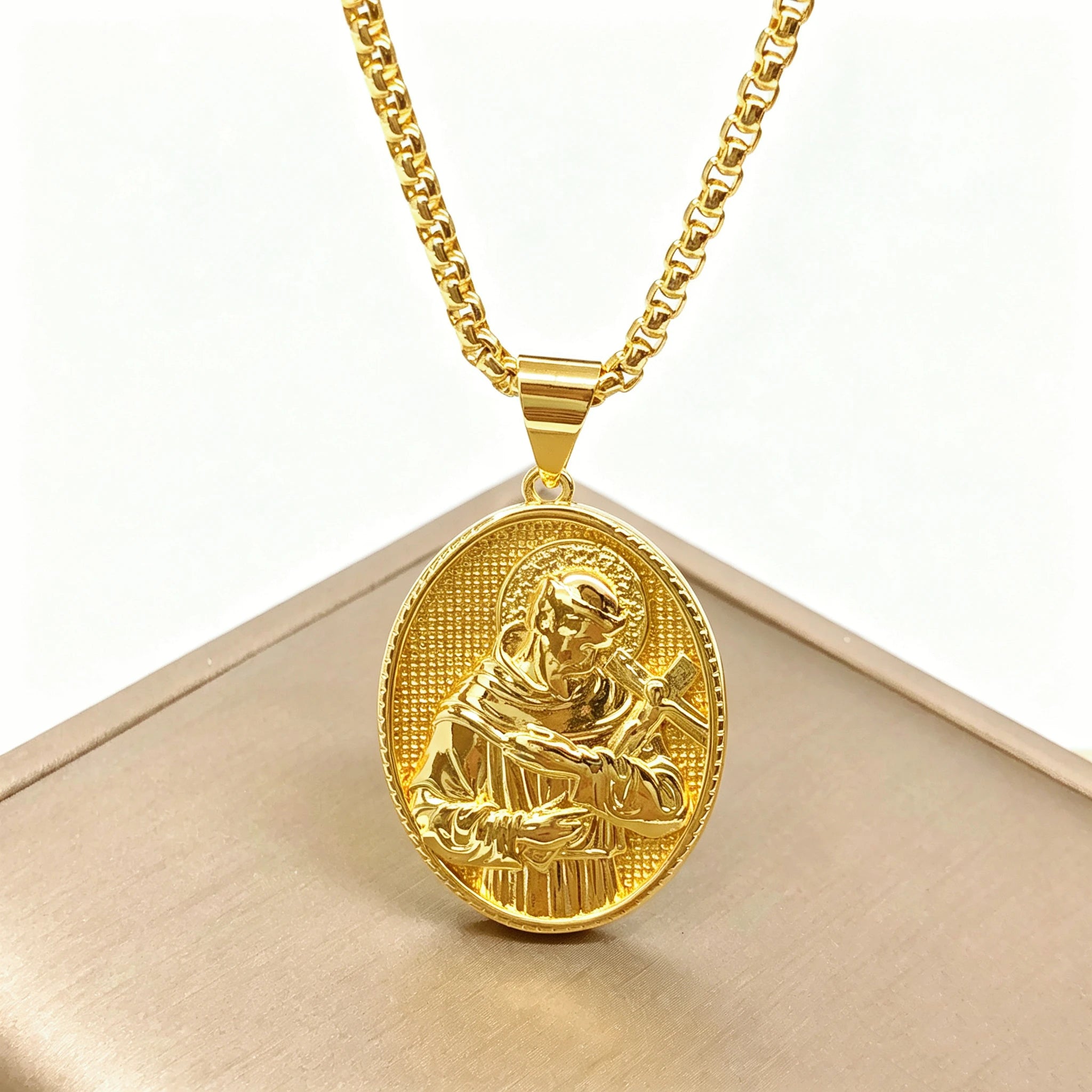 Stainless Steel Chain Classic Christian Catholic Jesus Christ Our Lady of Guadalupe Necklace for Men Women Party Amulet Jewelry Qme 3 60cm