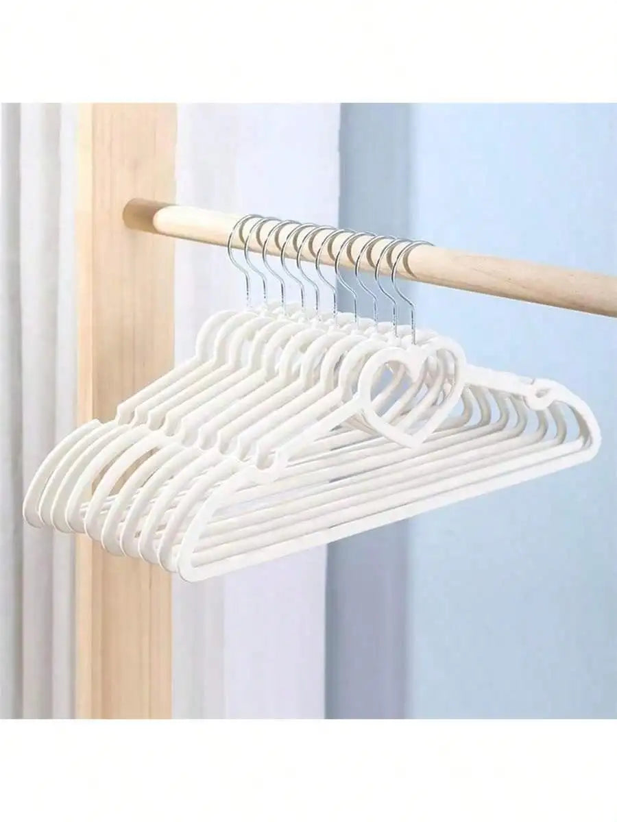 Heart-shaped Hangers 360 Degree Hooks Rotating Suitable Adult Jackets Qme white
