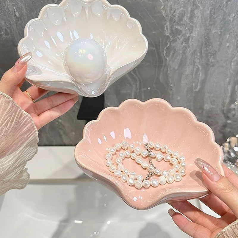 Personalized Creativity Bathroom Soap Dishes Plastic Shell Soap Box Toilet Shelf Soap Box Household Washbasin Soaps Drain Rack Qme
