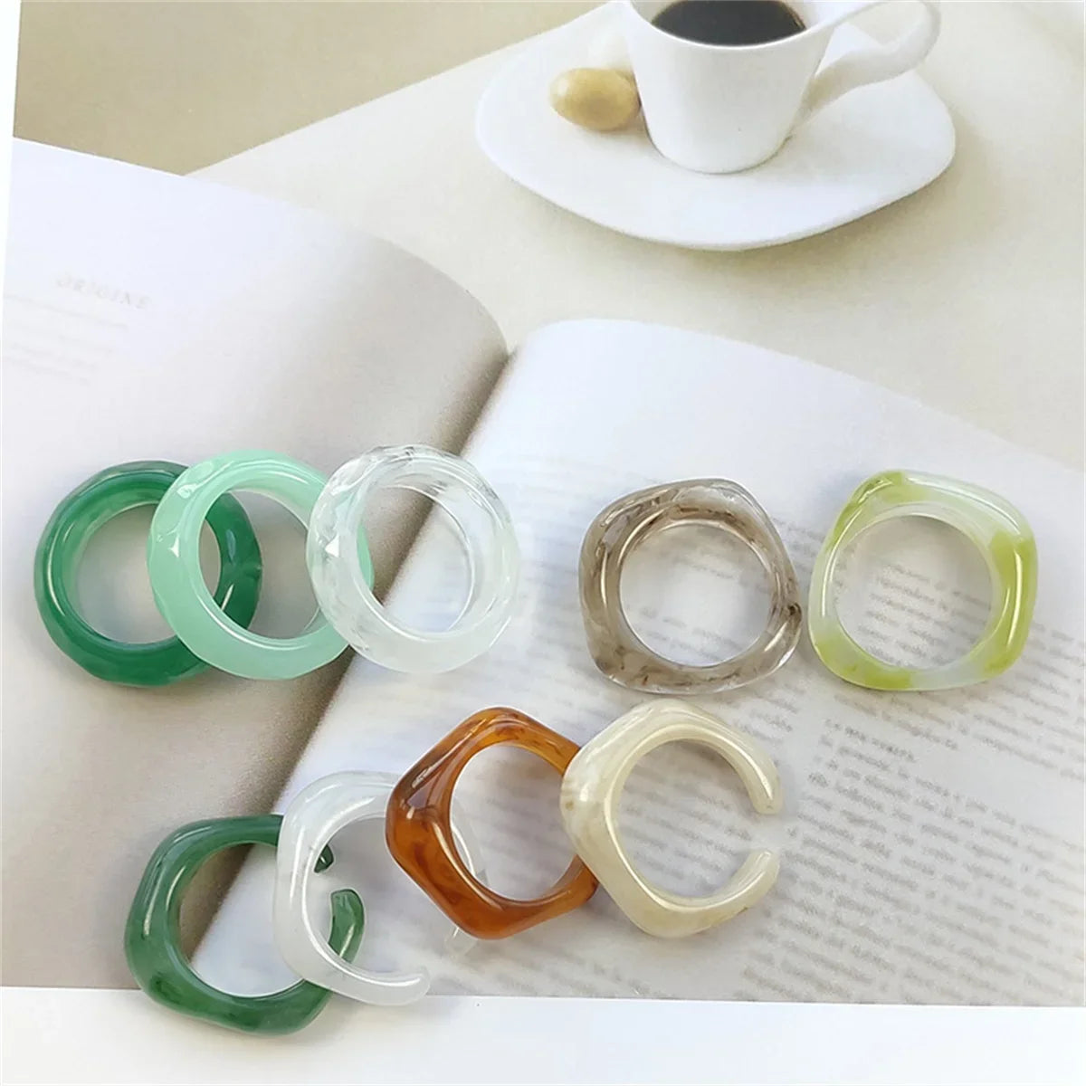 Korean Colorful Chunky Rings Women Transparent Resin Acrylic Rings For Girls Trendy Geometric Irregular Ring Y2K Cute Jewelry Qme
