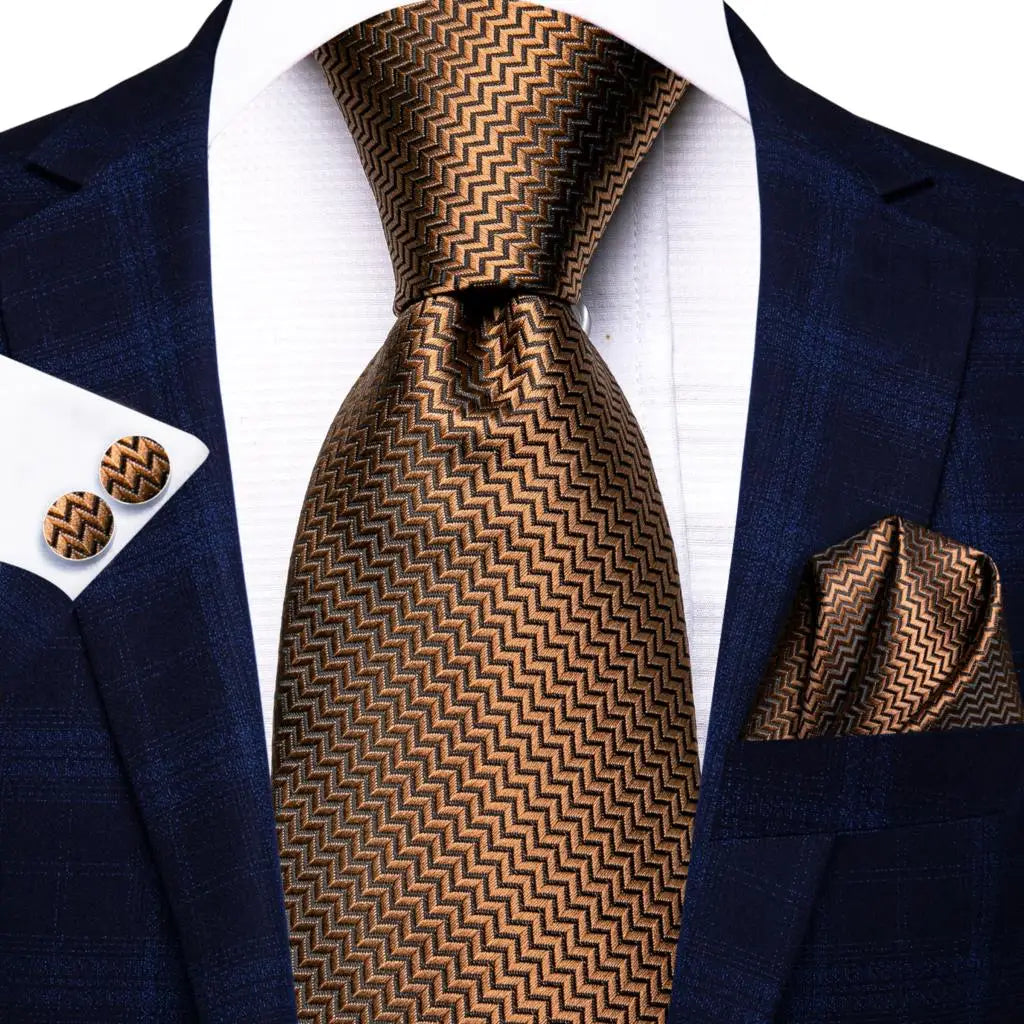 Hi-Tie Paisley Brown Tie For Men Elegant Mens Necktie Pocket Square Cufflink Groom Wedding Accessory Wholesale New Designer Qme 1N-3800