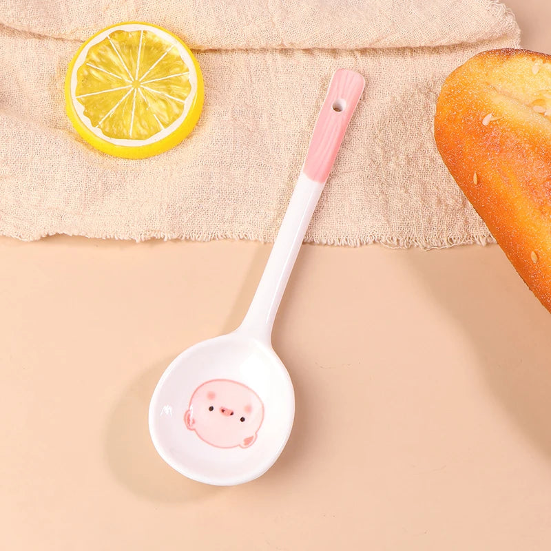 1Pc Kawaii Pig Ceramic Soup Spoon Cute Ice Cream Hand Painted Coffee Dessert Long Handle Spoon Kitchen Accessories. Qme