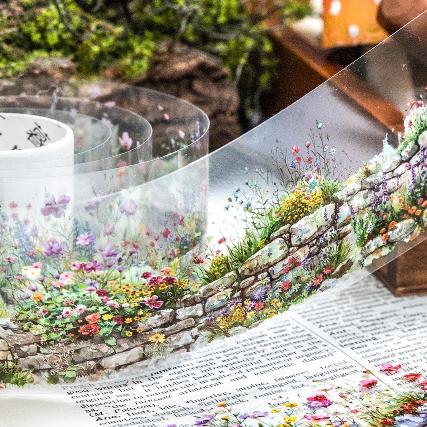 1 roll Flower Wall Hedge Landscaping Tape for Handbook DIY Scrapbook Collage Material Phone Case Notebook Decoration Gift Qme