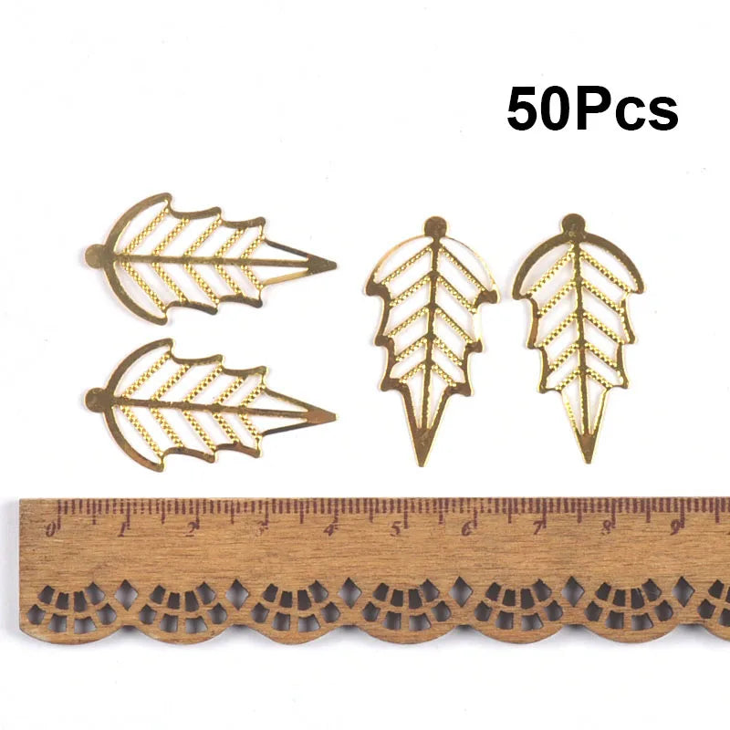Mixed Gold Leaf Filigree Wraps Metal Crafts Connectors For Making Jewelry Accessories DIY Scrapbook Handicraft Home Decor yk0912 Qme 37X18mm 50cps