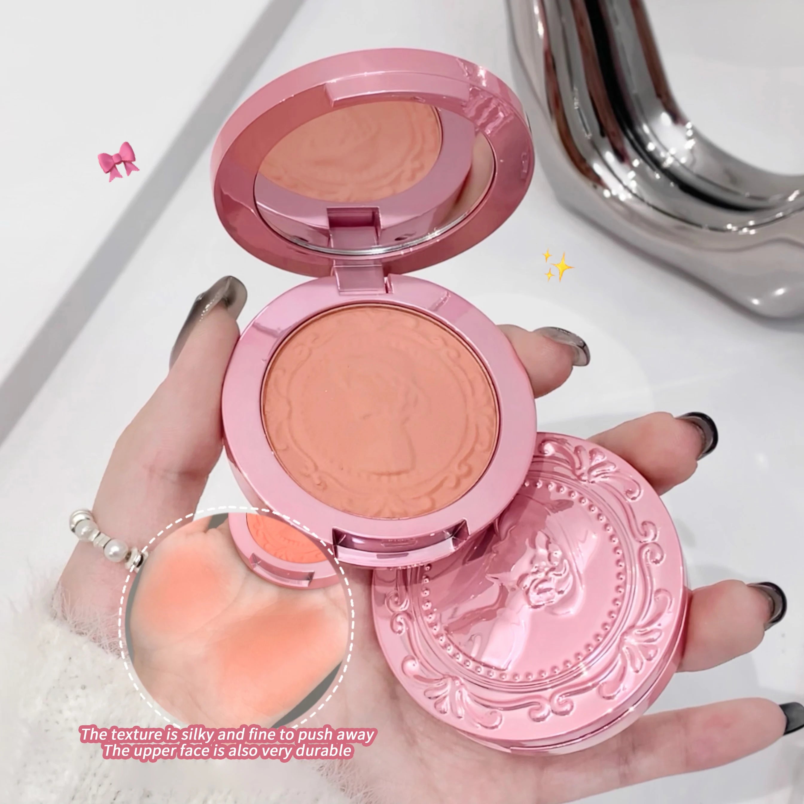 GEGE BEAR 3D Embossed Matte Blush Retro Silky Low Saturation Long Qme