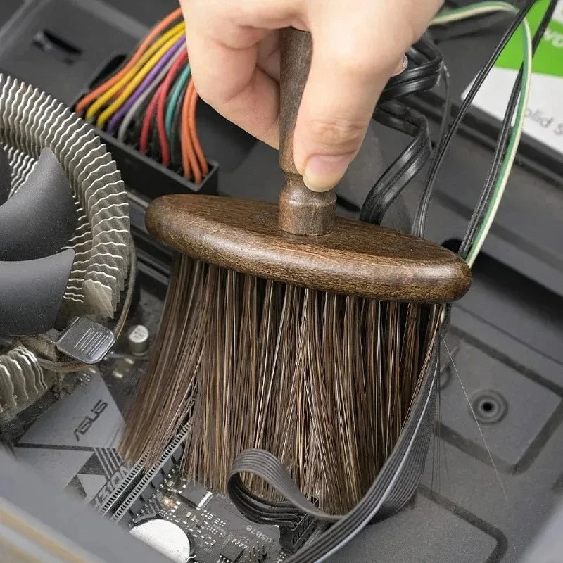 Soft wooden gap brush, for keyboard and car cleaning Qme