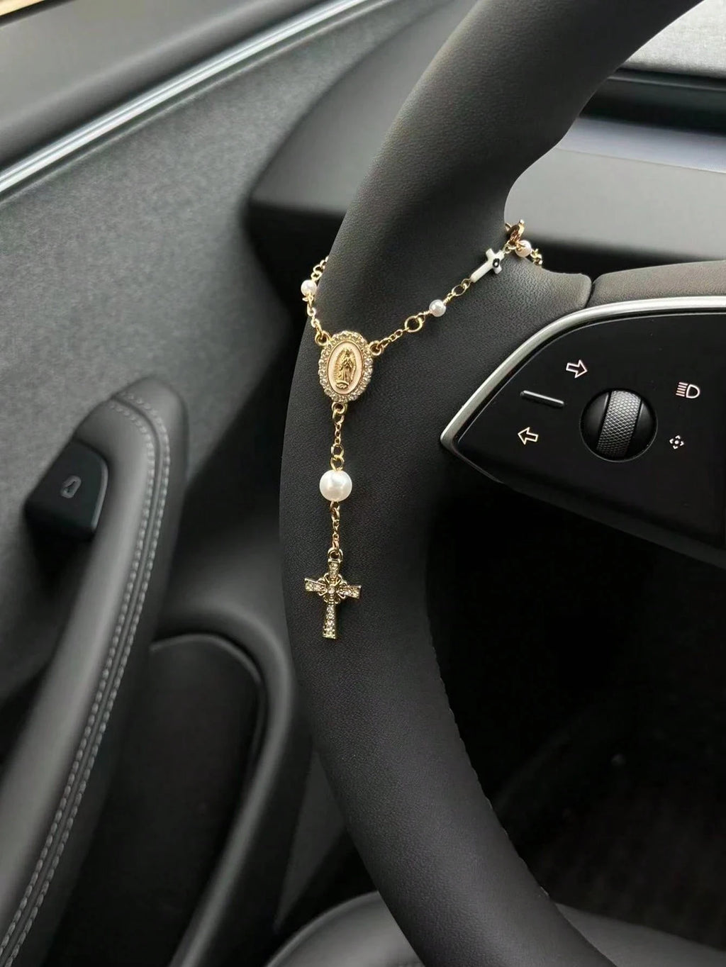 1 Steering Wheel Bead Pendant Car Accessories Unique Fashionable Qme