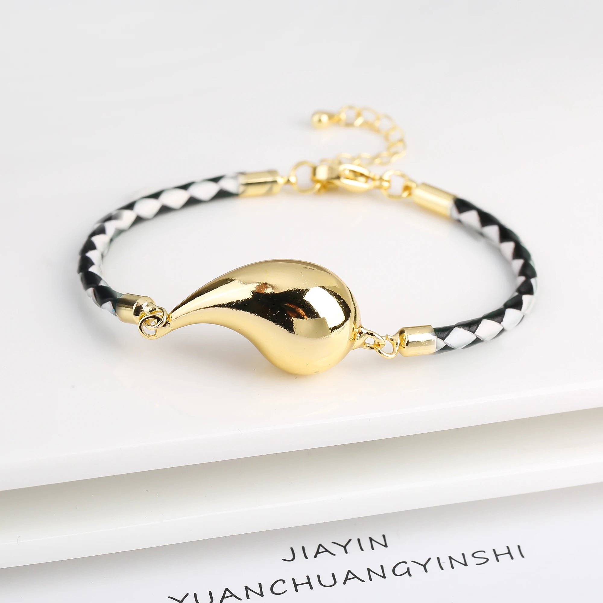 Simple Gold Plated Comma Leather Braided Adjustable Bracelet Fashion Women Water Drop Bracelet for Party Jewelry Gift Daily Wear Qme Color 7