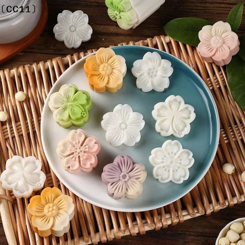 Food Safe Hand Press Flower Shaped Pastry Mold Multiple Stamps Non Qme