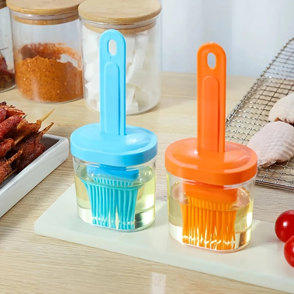 A silicone oil brush with bottle for kitchen baking and grilling Qme