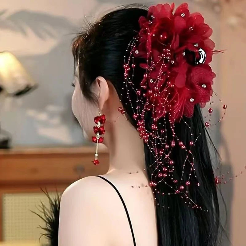 New Women's Luxury Mesh Flower Pearl Tassel Hair Clips Spring Festival Decoration Women's Fluffy Shark Hair Accessories. Qme Red
