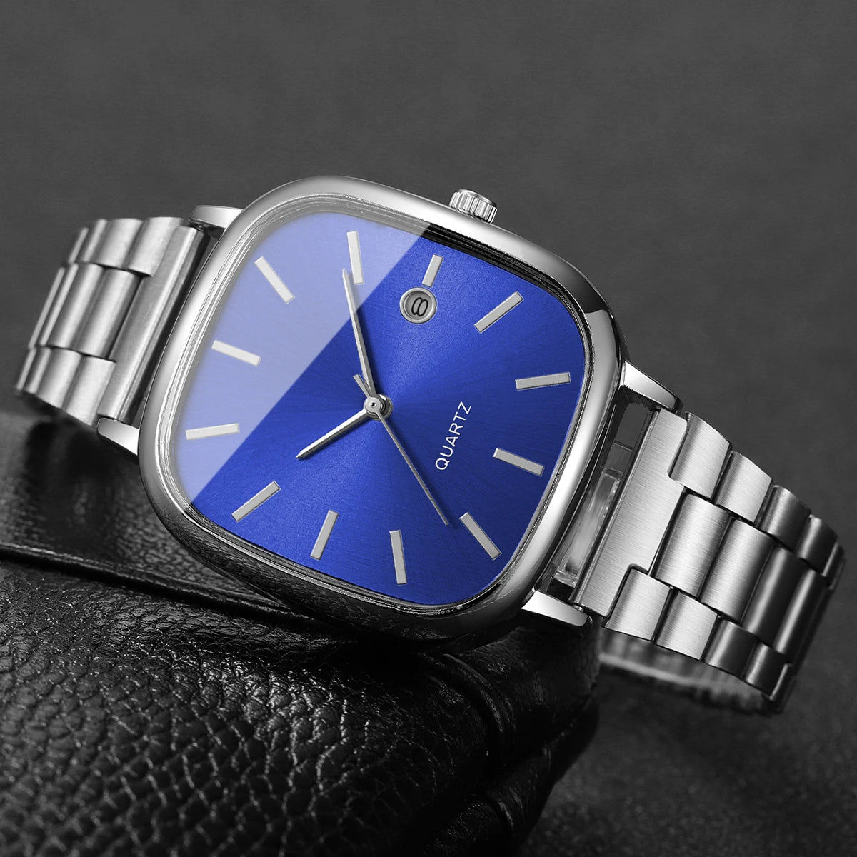 Steel strap watch, retro silver square watch, calendar, high-end feel, men's and women's commuting watch Qme