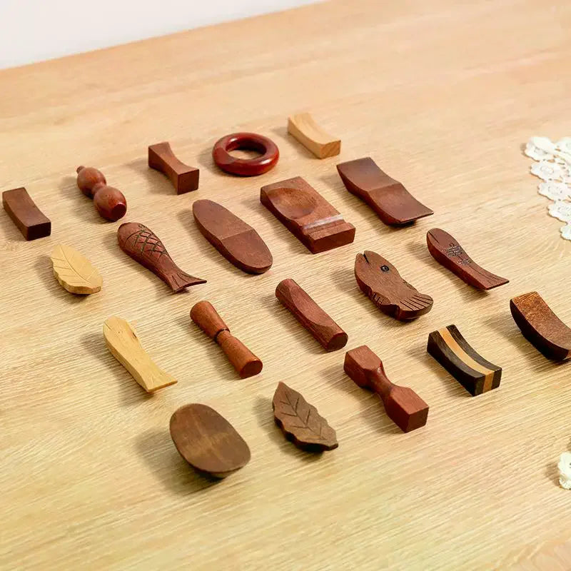 Creative Japanese Chopsticks Holder Wooden Chopstick Pillow Spoon Qme