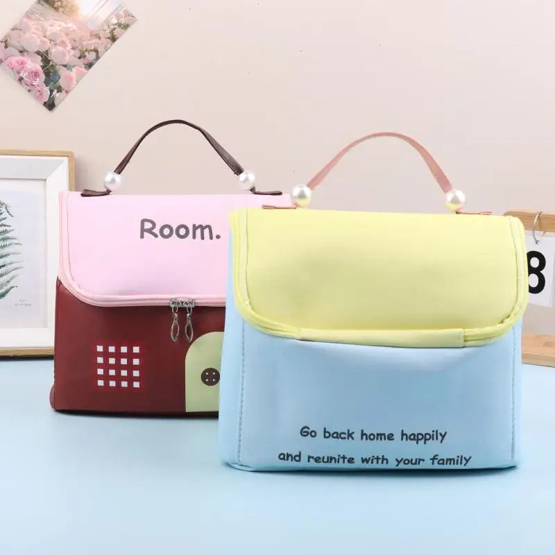 Cute Dopamine Color House Shape Makeup Bag Large Capacity Portable Makeup Storage Bag Cartoon Makeup Handbag Qme