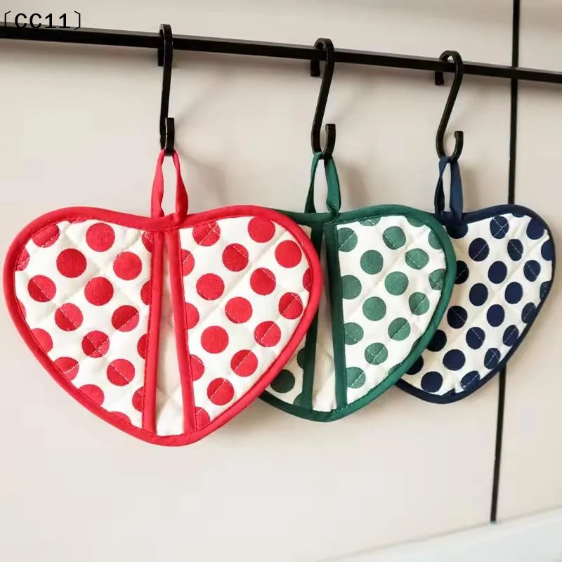 Heart-shaped Hand Clip Heat Insulation Pad Coaster Anti-scalding Qme