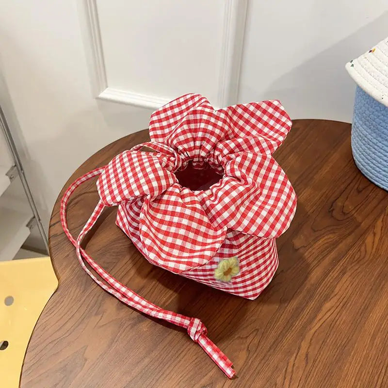 Vintage Small Phone Pouch Shoulder Bag, Cute College Girl Clutch Purse, Fashion Female Handbag with Adjustable Strap Qme A2