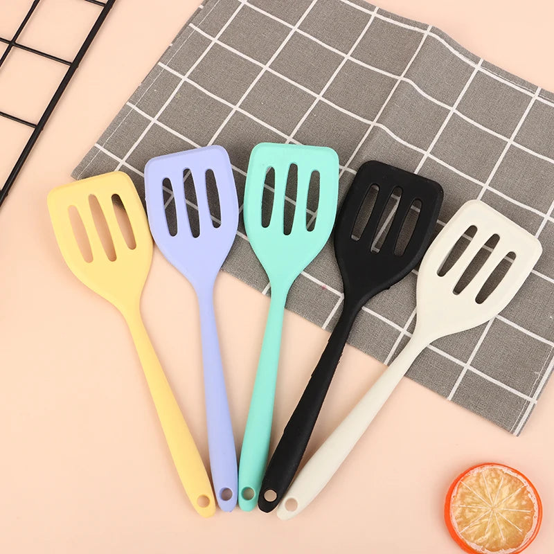 Small Integrated Silicone Frying Shovel Cooking Steak Kitchen Egg Qme