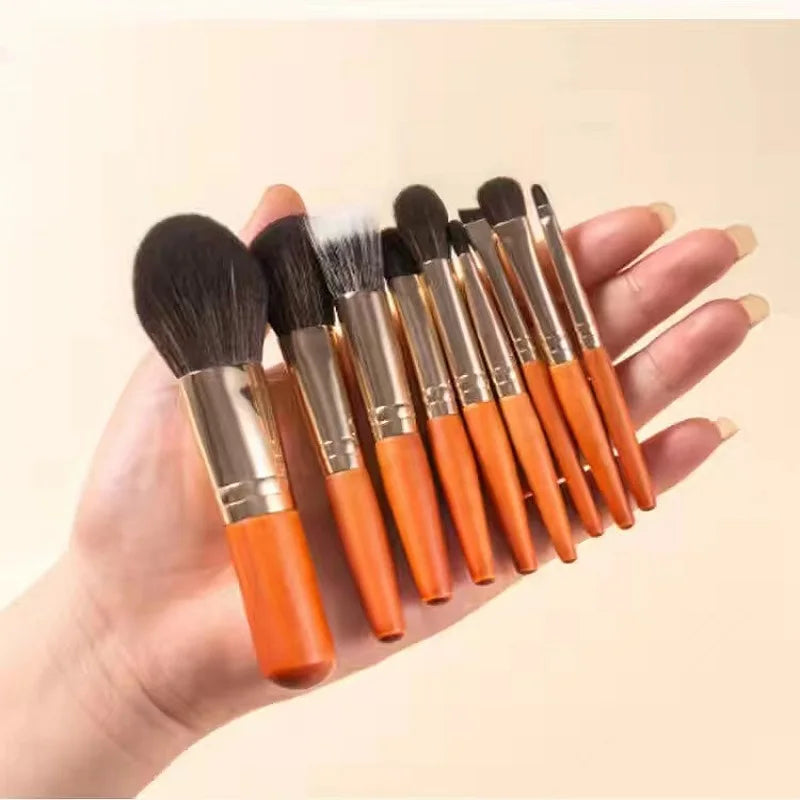 Mini 9pcs Pack Makeup Brush Set Novice Portable Travel Complete Set Soft Fur Makeup Brush Beginner Makeup Brushes With Brush Bag Qme