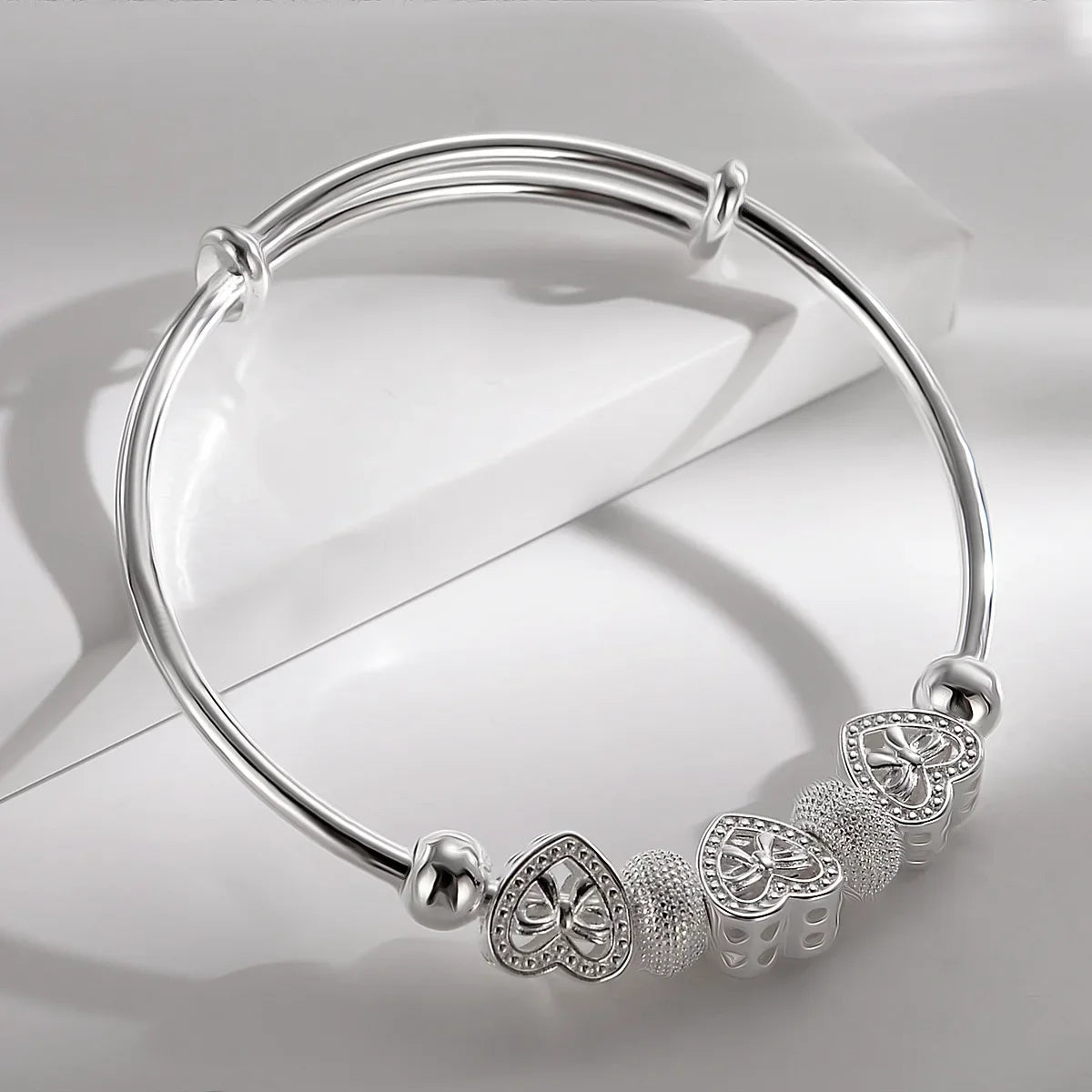 New Arrive Fine Wholesale 925 Sterling Silver for Woman Heart Bangles Lady Bracelets Wedding Party Jewelry Holiday Designer Qme