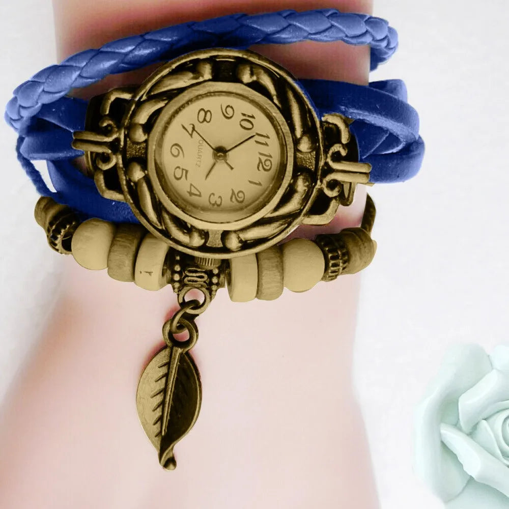 Women’s Vintage And Personalized Leather Winding Bracelet With Leaf Pendant Fashion And Casual No Waterproof Quartz Watch Qme Blue No