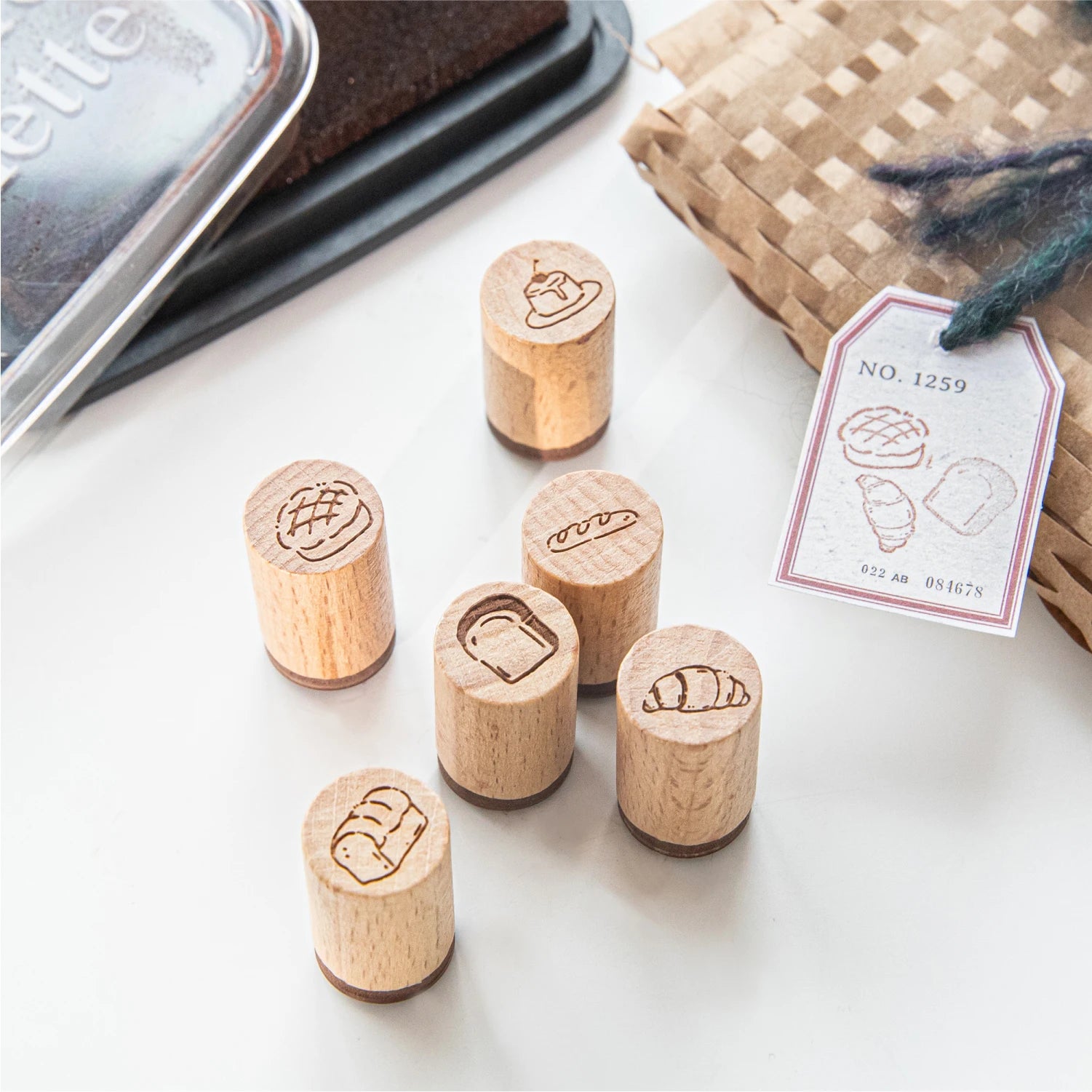 1 pc Vintage Coffee Bread Wooden Rubber Stamp Bottle Shape DIY Decor Scrapbooking Albums Wood Seal Daily Planner Stationery Qme