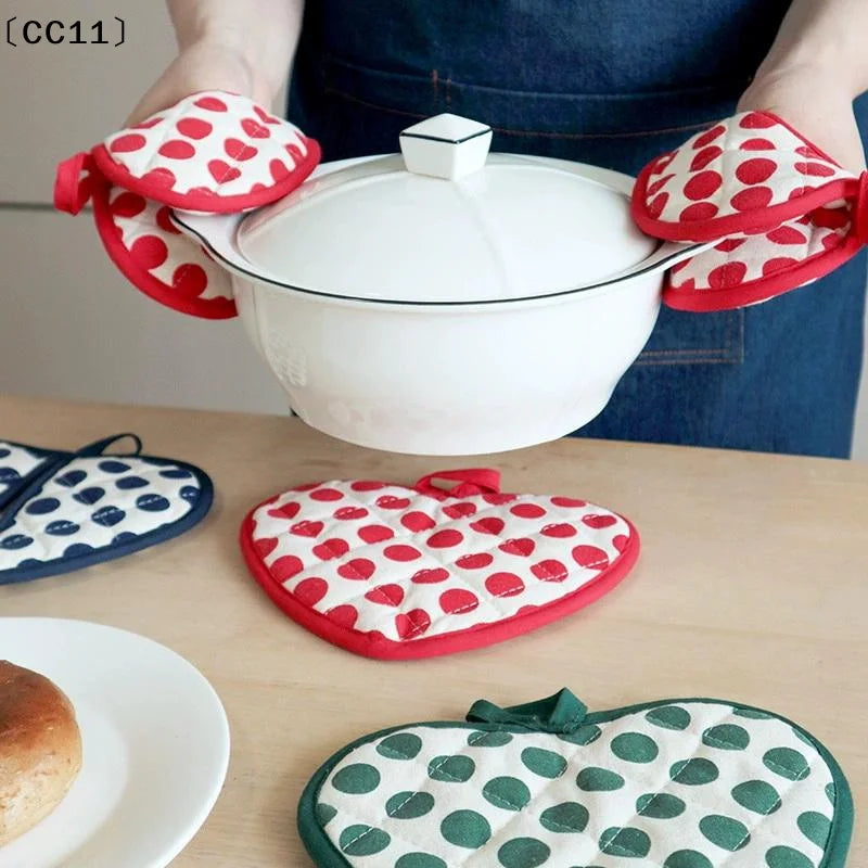 Heart-shaped Hand Clip Heat Insulation Pad Coaster Anti-scalding Qme
