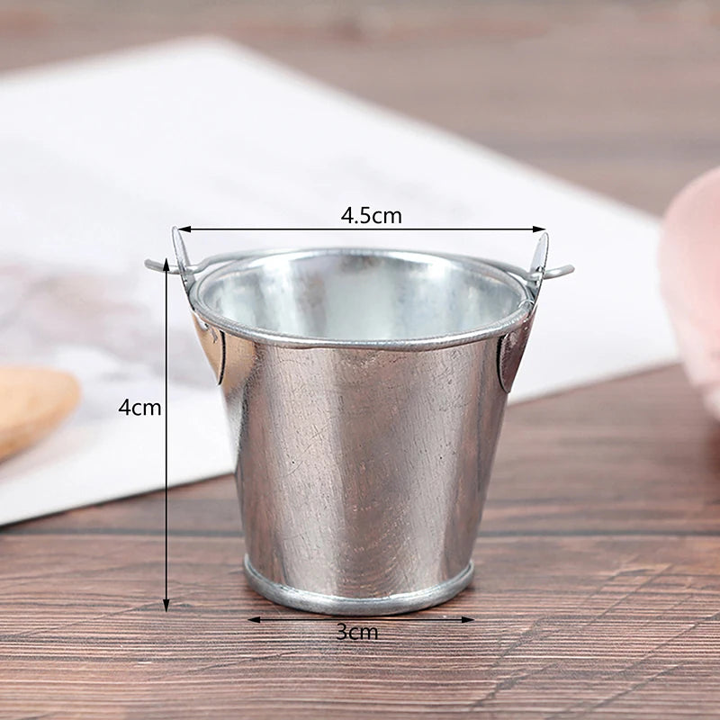 Dollhouse Mini Iron Bucket Miniature Model Decorations Ornaments Qme A3