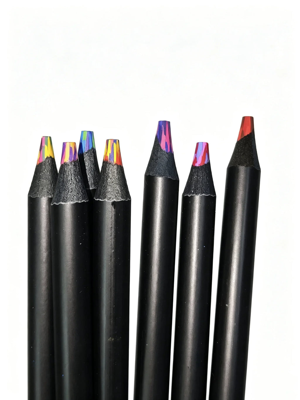 7 Gradient Rainbow Pens, Perfect for Doodling or Color Lovers. The Ultimate Choice for Holiday Gifts and Classroom Prizes. Qme