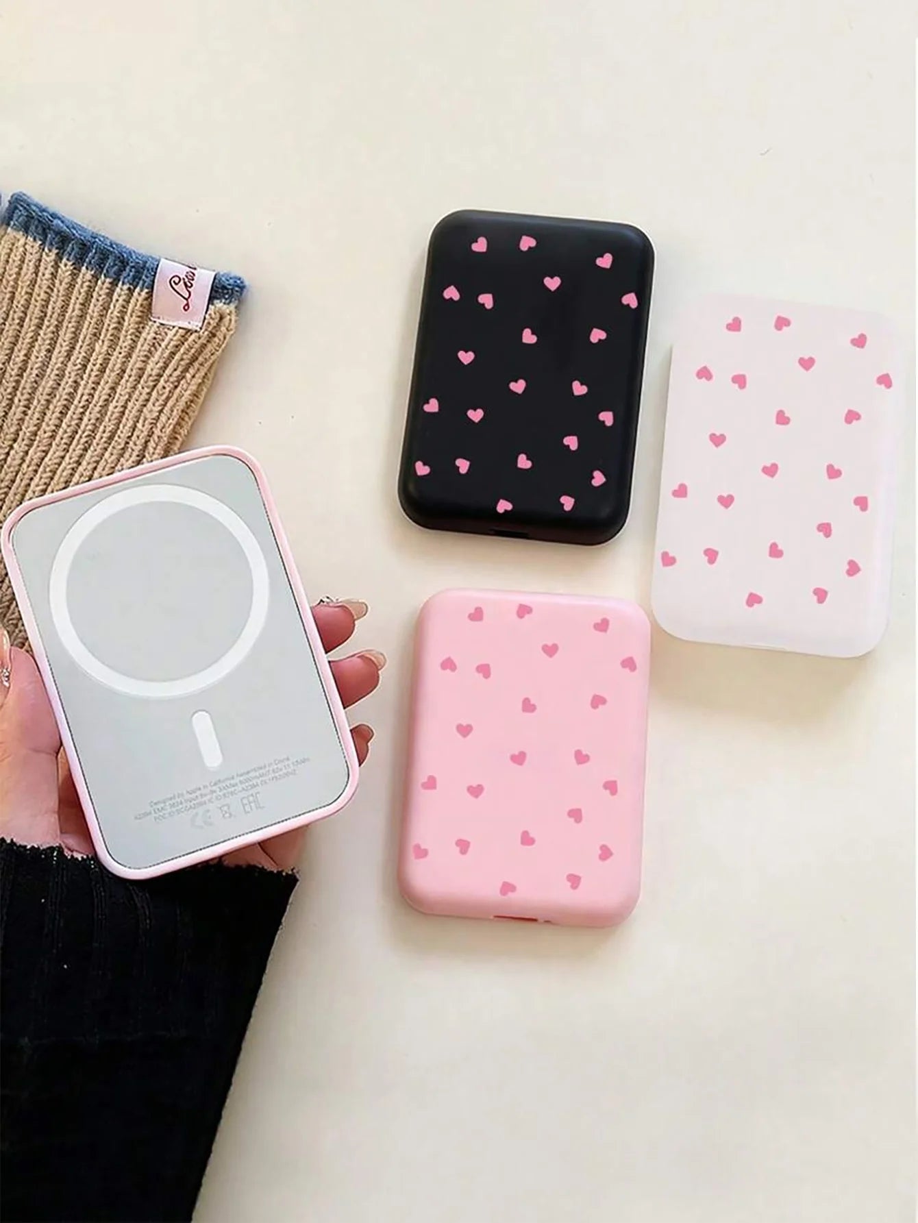 1 Black Pink Heart-shaped TPU Charging Protective Case Compatible Qme
