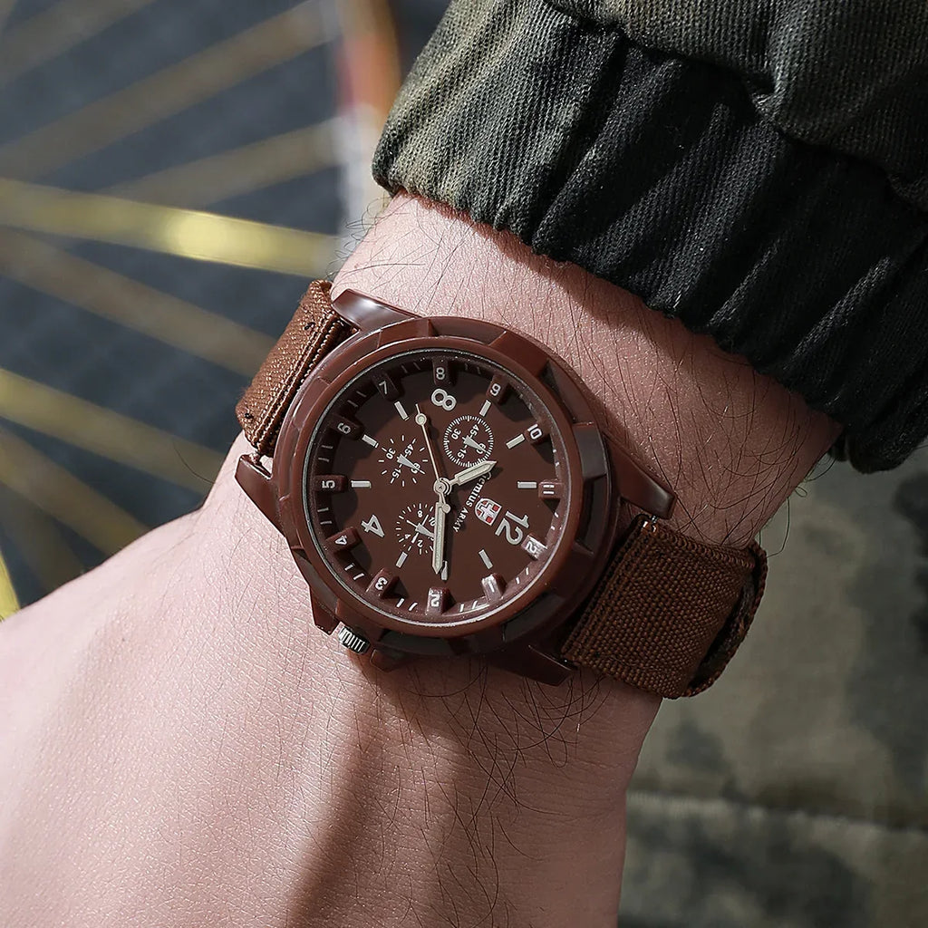 2026 Men's Multi-functional Outdoor Night Light Quartz Watch with Nylon Woven Band for Casual & Business Use Qme