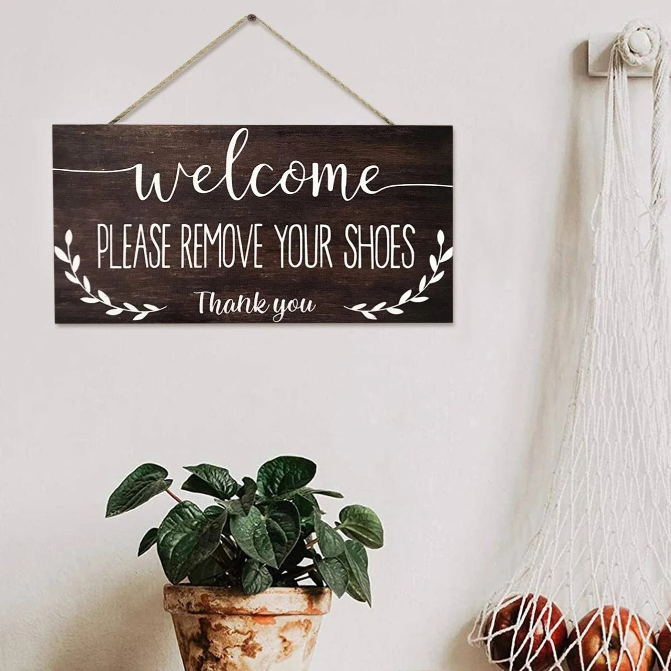 Rustic Welcome Please Remove Your Shoes Wall Hanging Decor Wood Art Plaques Sign Door Sign for Home Living Room Decor Qme
