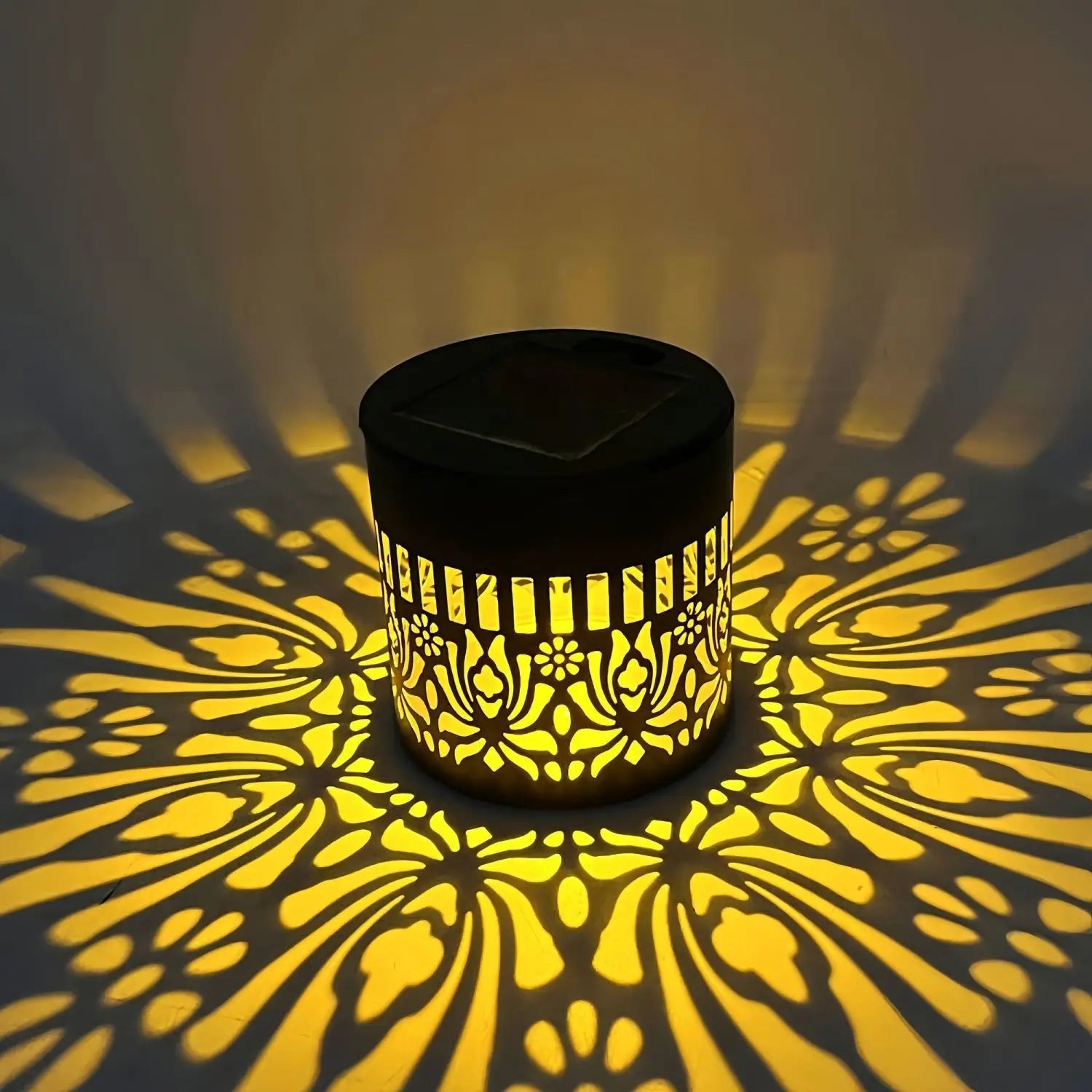 Solar Charged Outdoor Metal Fence Wall Light Waterproof Soft Glow Sconce Decor For Patio Stair Backyard Festival Ornaments Qme Peony 2pc