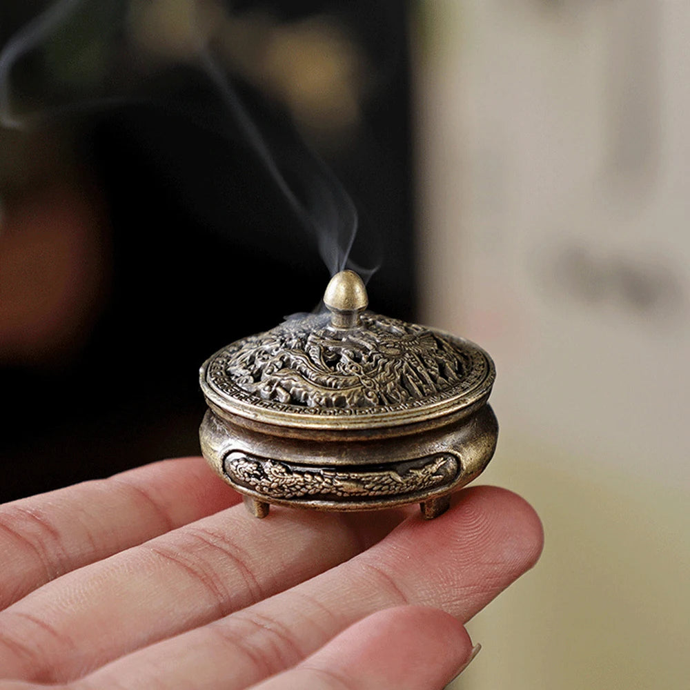 1PC Longfeng Fingertip Stove, Three-Legged Small Incense Burner, Non-Stick Powder Tray, Creative Aromatherapy Burner Qme