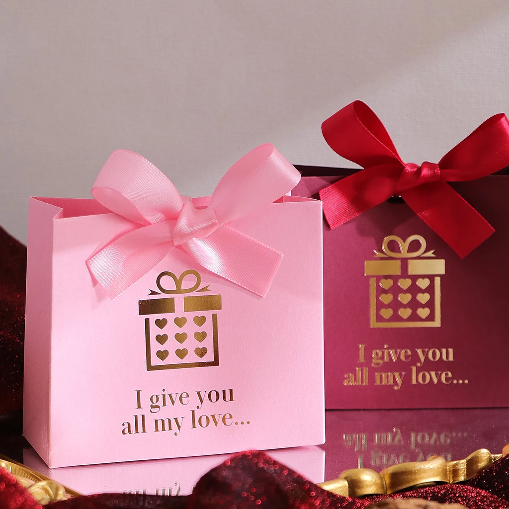 10 Pack of Cute Mini Gift Boxes in Heart Shape - Perfect for Valentine's Day, Weddings and Special Occasions - Ideal for Candies Qme