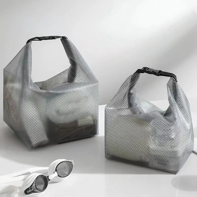 Travel Makeup Storage Bag Large Capacity Waterproof Hand-held Qme