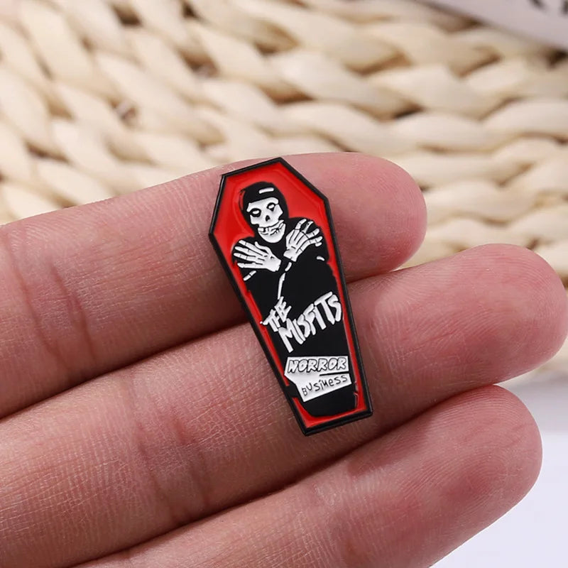 Rock Punk Enamel Pin Music Club Brooch Horror Lepal Badge Metal Backpack Sweater Accessories for Fans Friends Jewelry Wholesale Qme