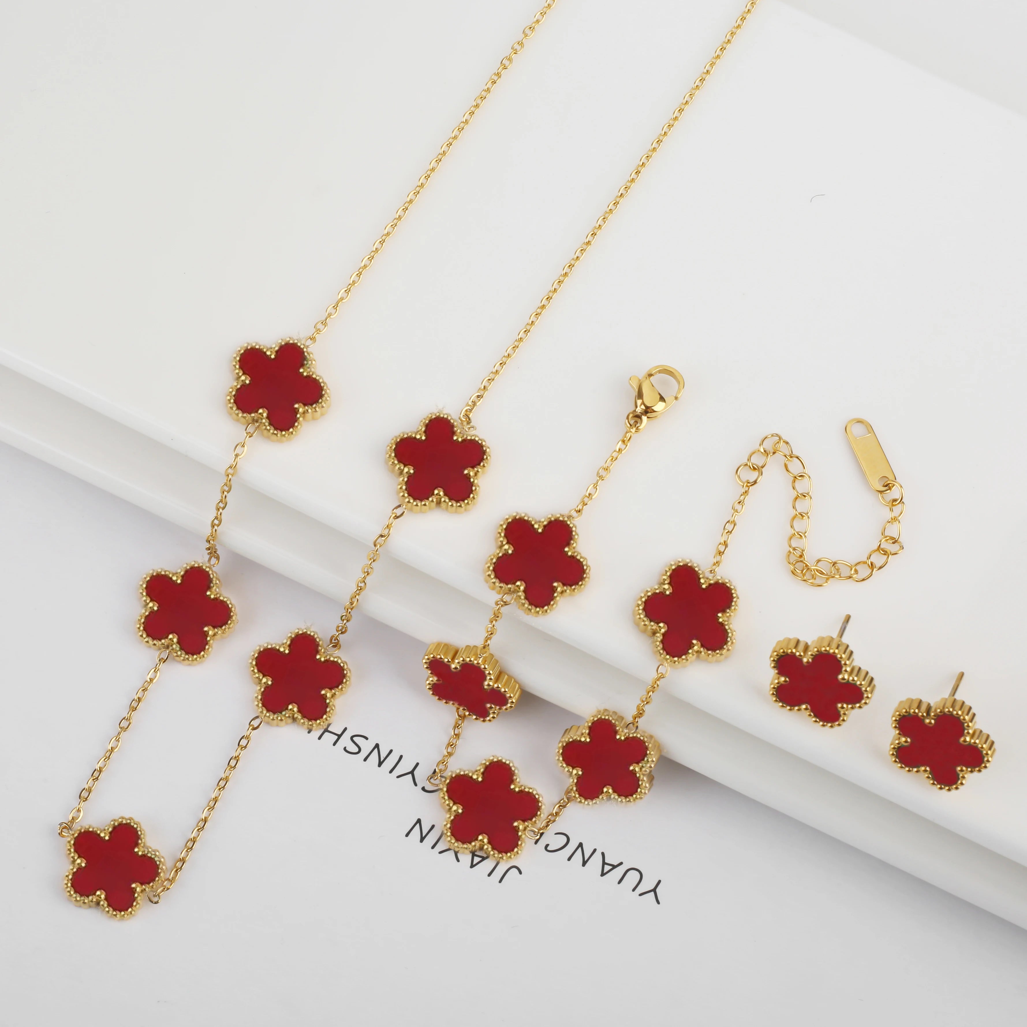 3PCS Temperament Women Clover Stainless Steel Five Leaf Jewelry Set Bracelet Necklace Earrings Luxury for Daily Party Jewelry Qme Jewelry Set 4