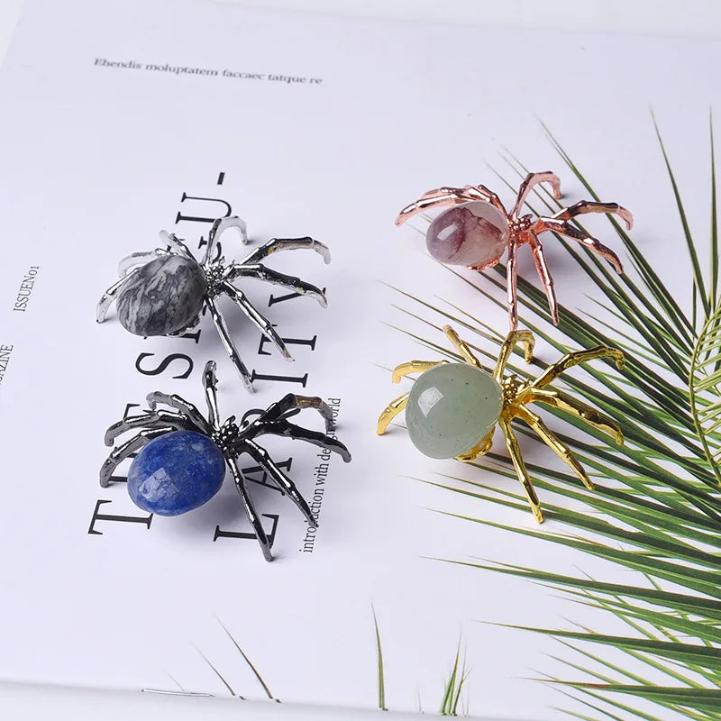 1PCS Halloween Spider Random Color Crystal Ball Alloy Spider Hand-Made Spider Animal for Halloween Jeweley DIY Home Decor Gift Qme