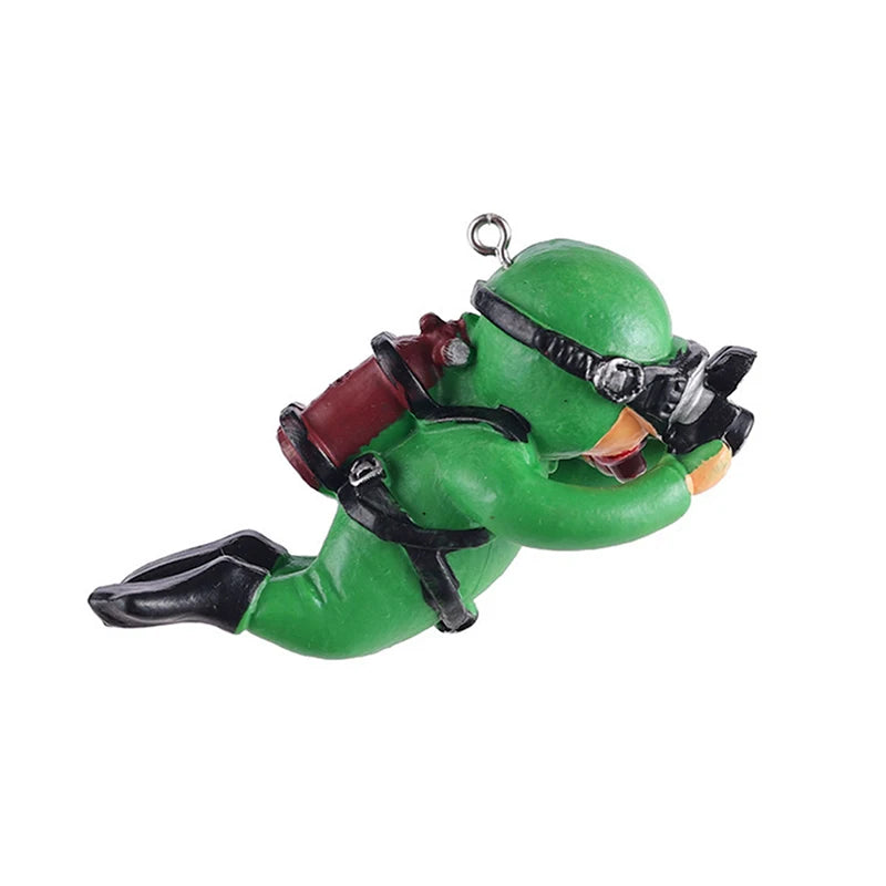 CC11 Resin Aquarium Ornaments Interesting Floating Decoration Qme A6