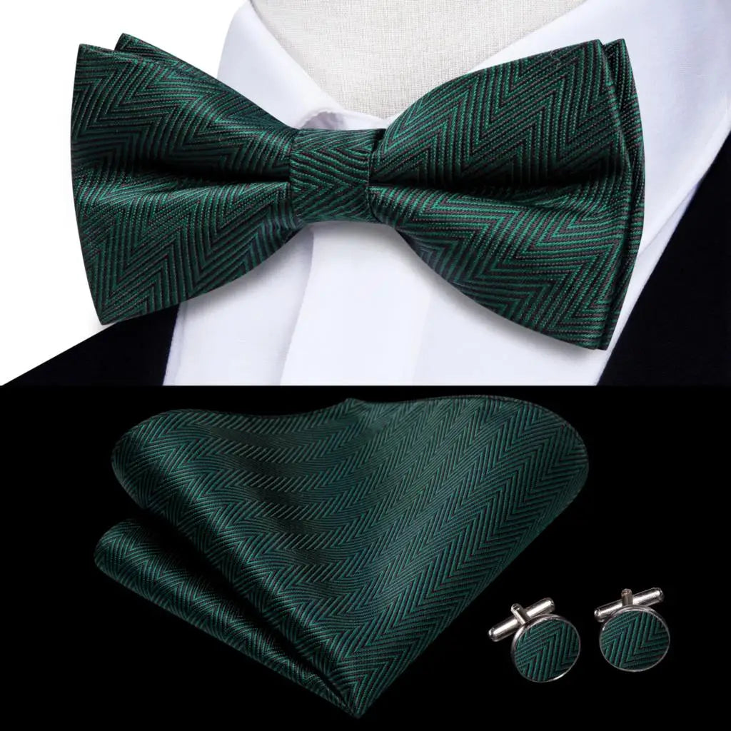 Hi-Tie Striped Black Red Mens Bow Tie Hankerchief Cufflink Pre-tied Silk Butterfly Knot Bowtie for Male Business Party Wholesale Qme S1-LH-2593