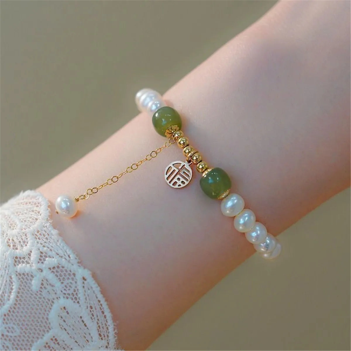 Fu Character Lucky Hetian Jade Hare Stars Antique Bracelet Creative Cute Female Temperamental Fashion Gifts Femme Qme Fu green