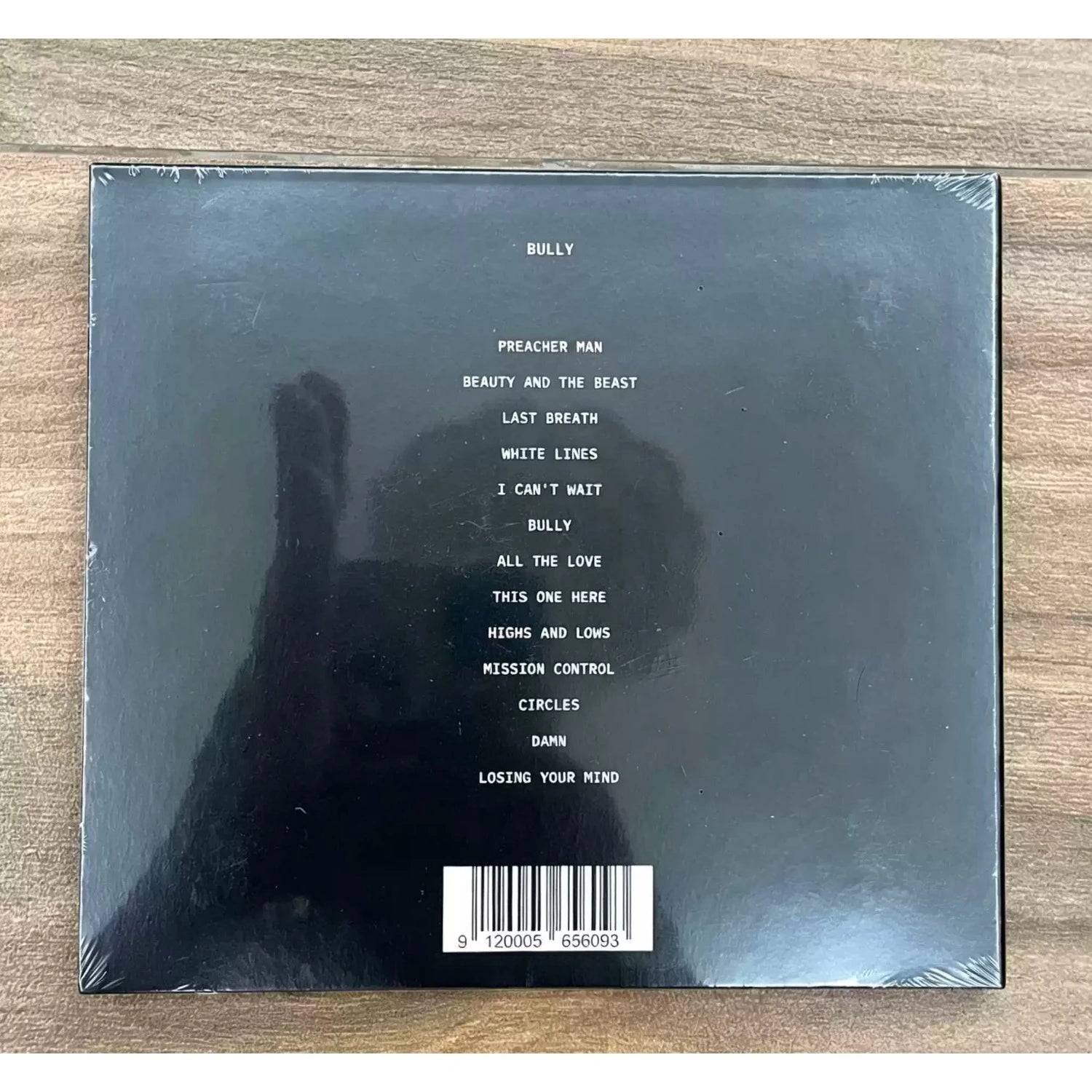 Avant-Garde Music CD Black-and-White Close-Up Portrait Emotional Art Photography Themed Cover High-Tension Track Collection Qme